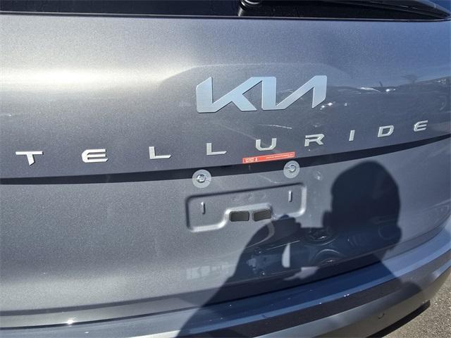 new 2025 Kia Telluride car, priced at $32,546