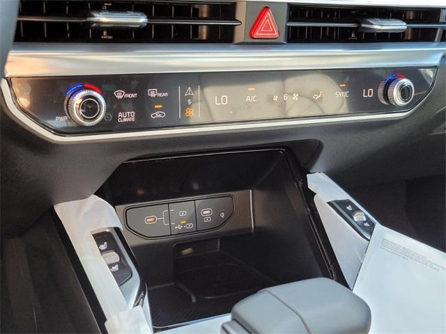 new 2026 Kia Sorento car, priced at $43,327