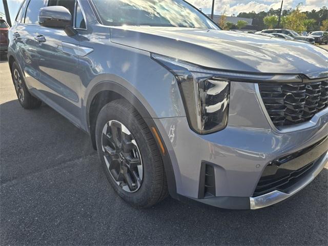 new 2025 Kia Sorento car, priced at $33,977