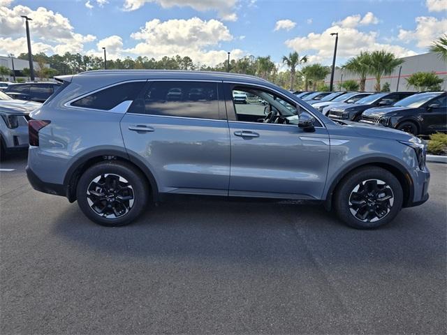 new 2025 Kia Sorento car, priced at $33,977