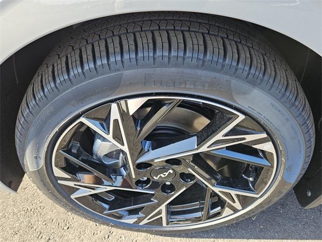 new 2025 Kia K5 car, priced at $32,320