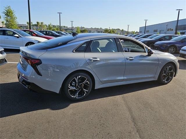 new 2025 Kia K5 car, priced at $32,320