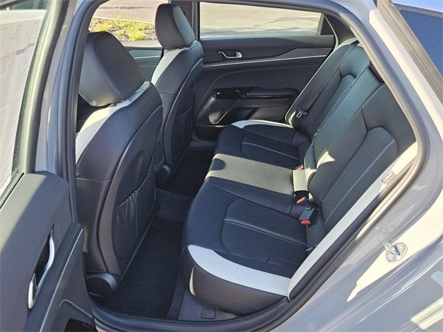 new 2025 Kia K5 car, priced at $32,320