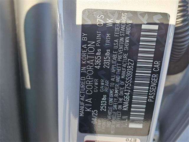 new 2025 Kia K5 car, priced at $32,320