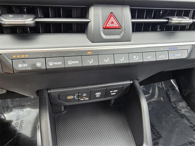 new 2025 Kia K4 car, priced at $22,975