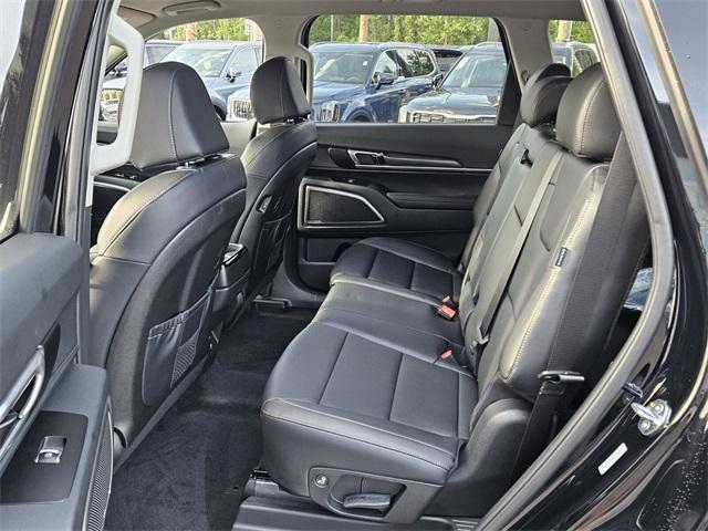 new 2025 Kia Telluride car, priced at $38,865
