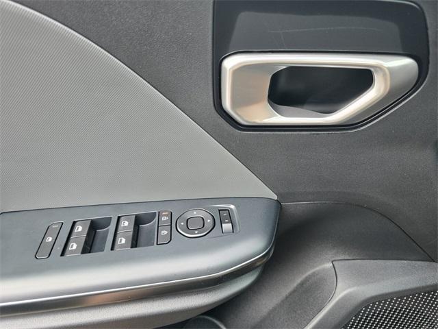 new 2025 Kia K4 car, priced at $24,500