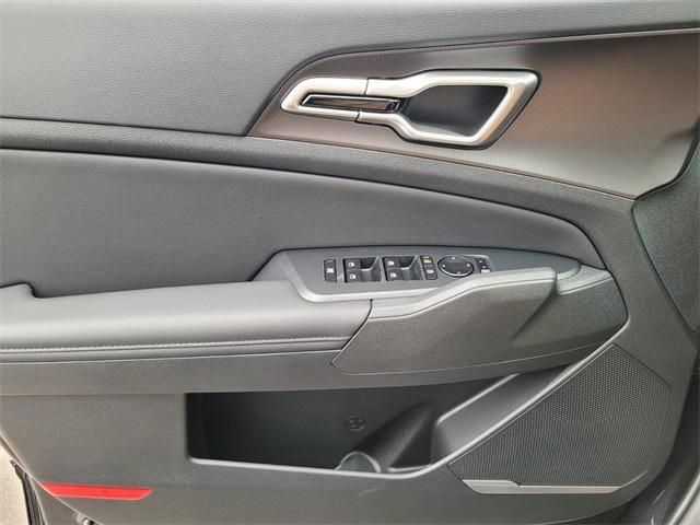 new 2026 Kia Sportage car, priced at $32,135