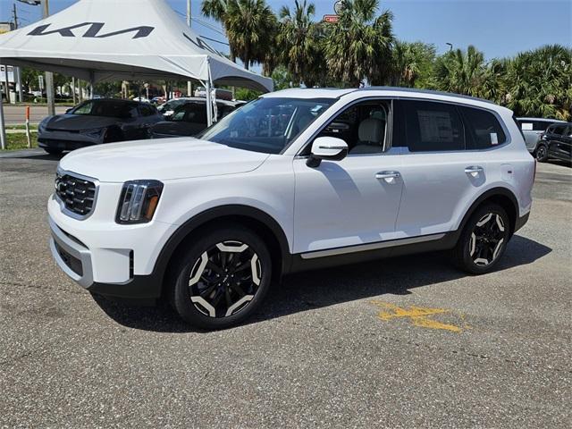 new 2025 Kia Telluride car, priced at $41,300