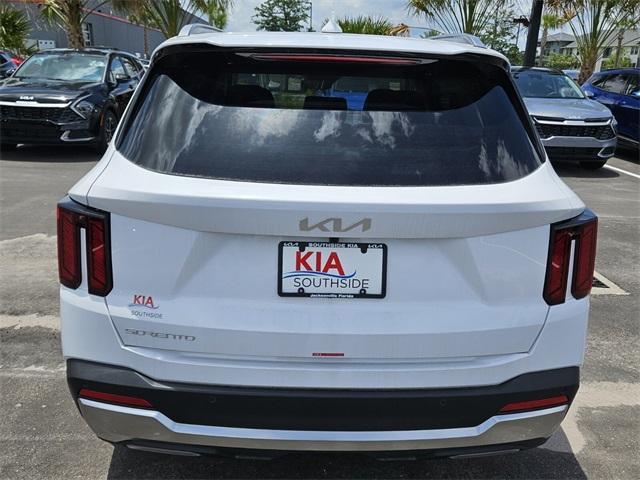 new 2025 Kia Sorento car, priced at $38,795