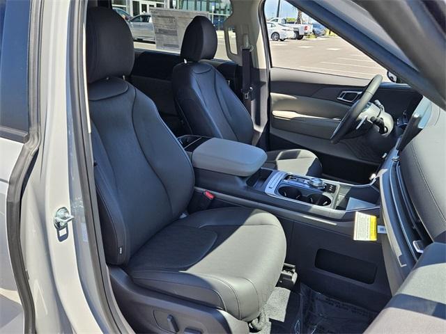 new 2026 Kia Carnival Hybrid car, priced at $45,760