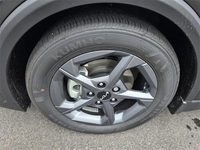 new 2025 Kia K4 car, priced at $24,375