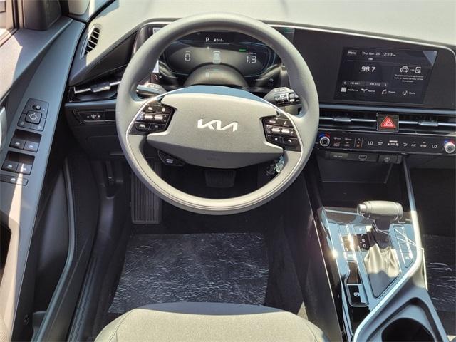 new 2024 Kia Niro car, priced at $28,955