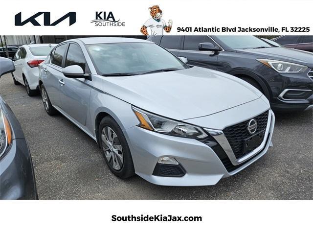 used 2020 Nissan Altima car, priced at $13,891