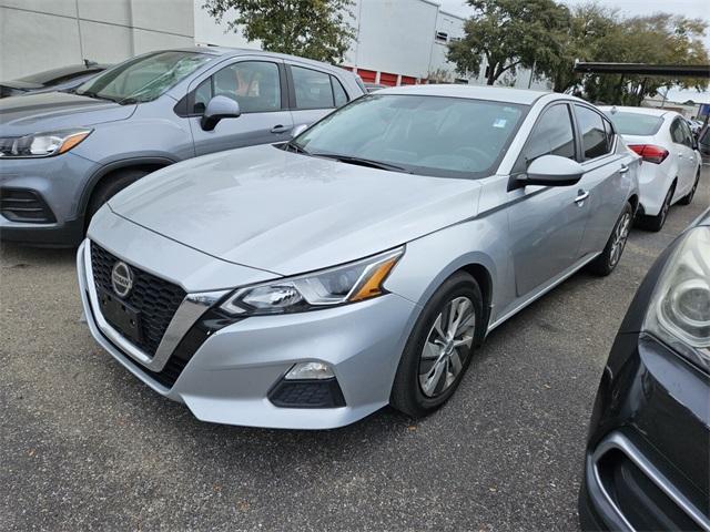 used 2020 Nissan Altima car, priced at $13,891