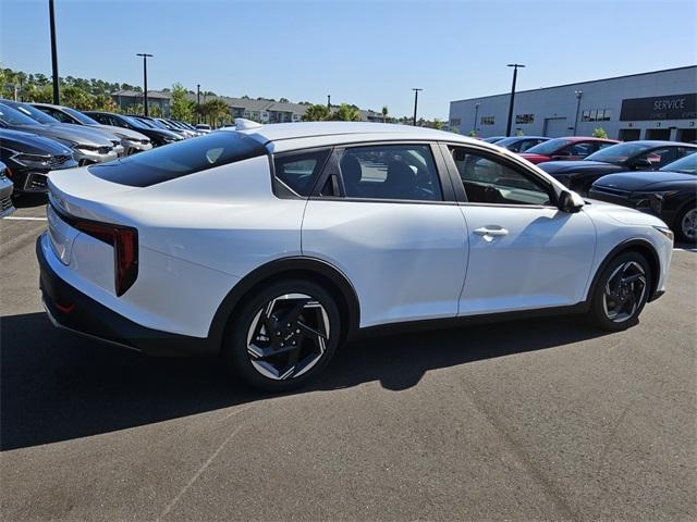 new 2025 Kia K4 car, priced at $26,300
