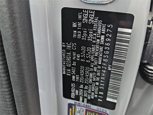 new 2025 Kia Sorento car, priced at $44,010