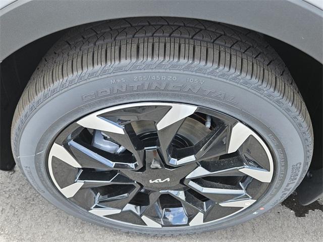 new 2025 Kia Sorento car, priced at $44,010