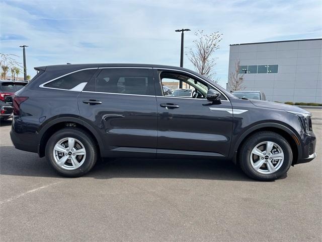 new 2026 Kia Sorento car, priced at $32,091