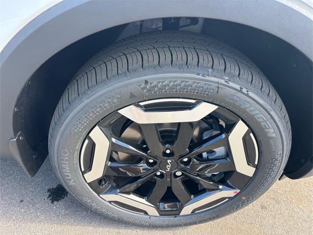 new 2025 Kia Telluride car, priced at $38,610