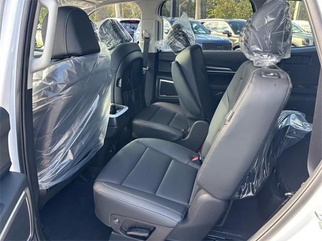 new 2025 Kia Telluride car, priced at $38,610