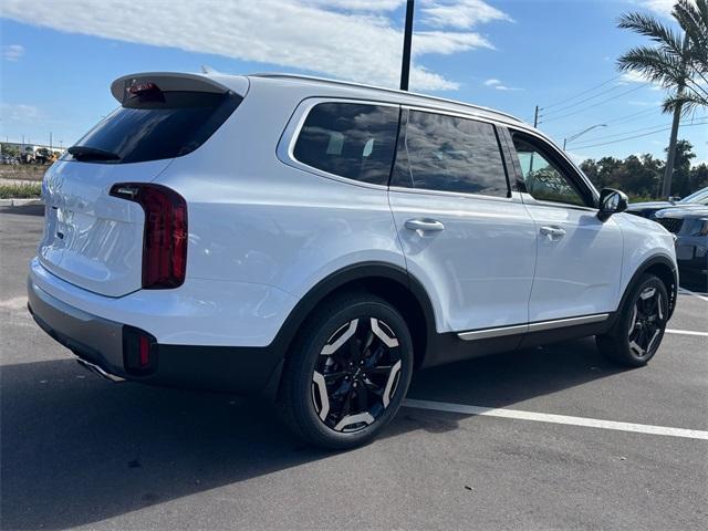 new 2025 Kia Telluride car, priced at $38,610