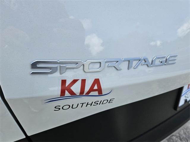 new 2025 Kia Sportage car, priced at $29,135