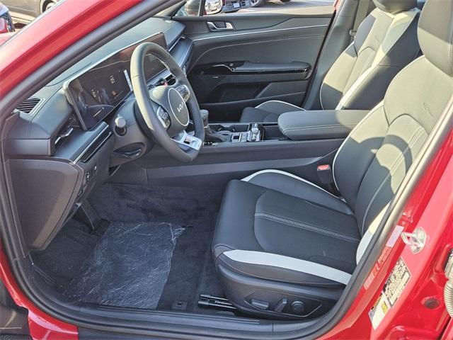 new 2025 Kia K5 car, priced at $31,860