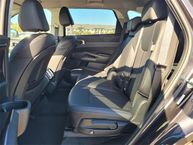 new 2026 Kia Sorento car, priced at $32,932