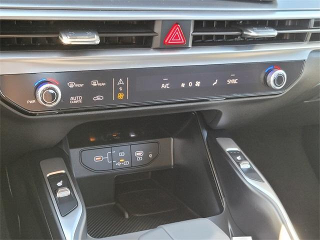 new 2026 Kia Sorento car, priced at $32,932