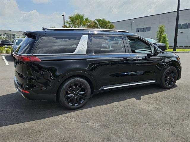 used 2024 Kia Carnival car, priced at $40,891