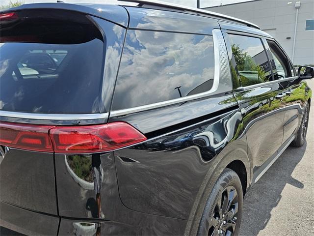 used 2024 Kia Carnival car, priced at $40,891