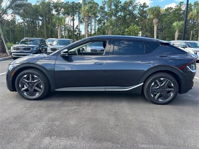 new 2025 Kia EV6 car, priced at $37,386