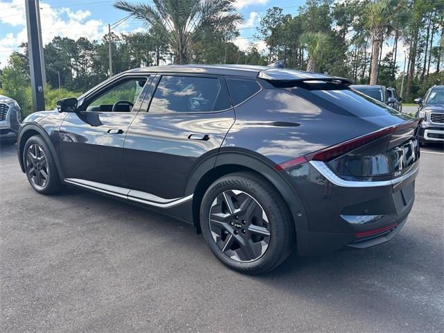 new 2025 Kia EV6 car, priced at $37,386