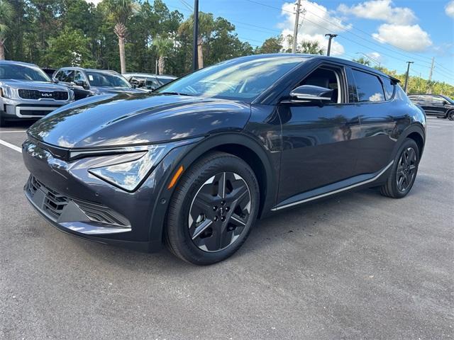 new 2025 Kia EV6 car, priced at $37,386