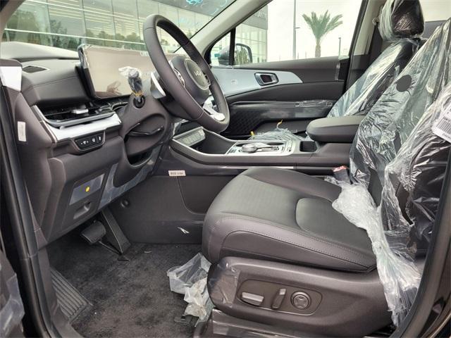 new 2026 Kia Carnival Hybrid car, priced at $55,365
