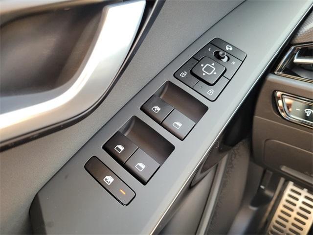 new 2025 Kia Niro car, priced at $34,180