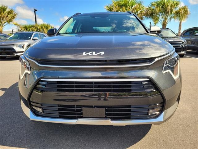new 2025 Kia Niro car, priced at $34,180