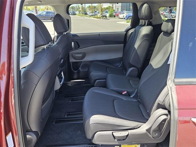new 2026 Kia Carnival car, priced at $48,425