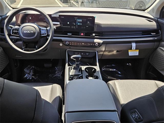 new 2026 Kia Carnival car, priced at $48,425