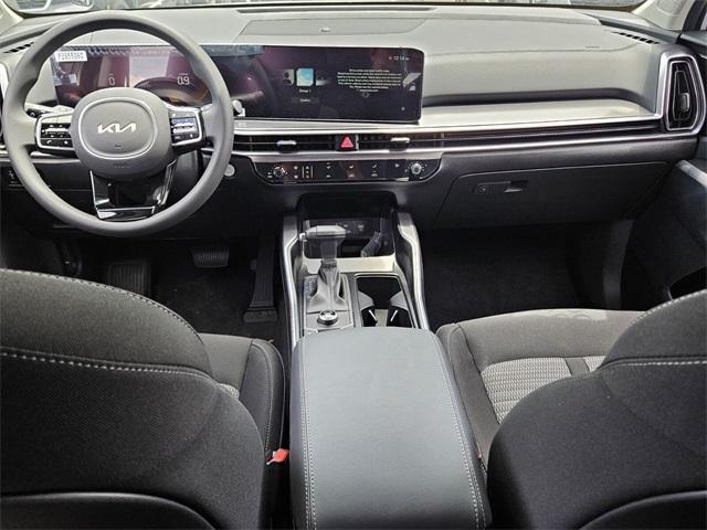 new 2025 Kia Sorento car, priced at $36,760