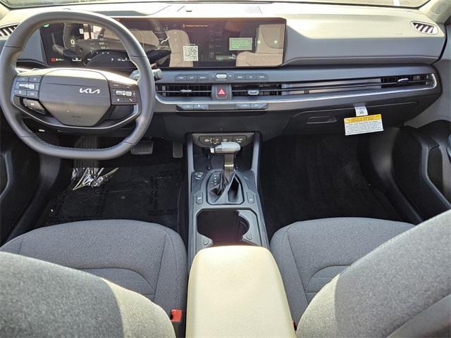 new 2025 Kia K4 car, priced at $26,300
