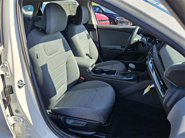 new 2025 Kia K4 car, priced at $26,300