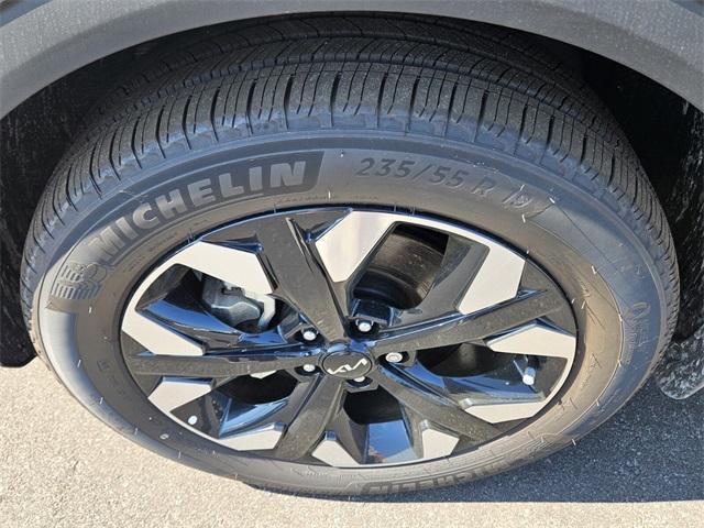 new 2024 Kia Sportage Plug-In Hybrid car, priced at $41,330