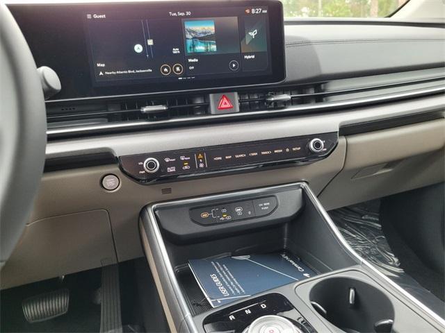 new 2026 Kia Carnival Hybrid car, priced at $42,035