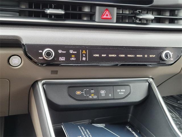 new 2026 Kia Carnival Hybrid car, priced at $42,035