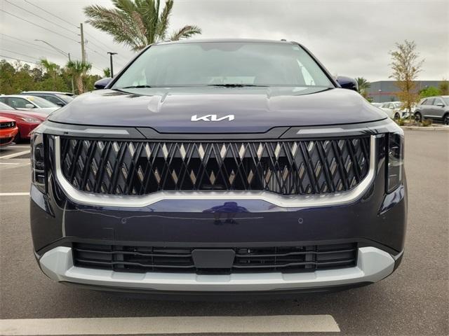 new 2026 Kia Carnival Hybrid car, priced at $42,035