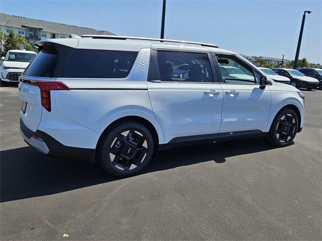 new 2025 Kia Carnival car, priced at $43,830