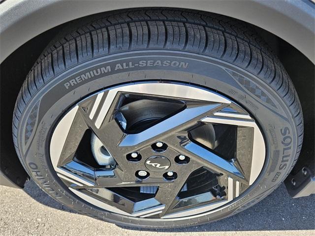 new 2025 Kia K4 car, priced at $25,905