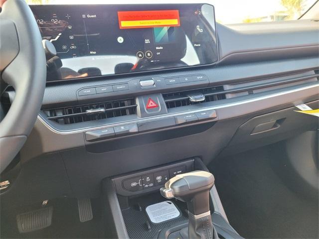 new 2025 Kia K4 car, priced at $27,002